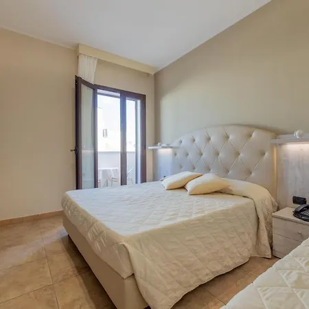Salento Mirfran فندق توري سان جيوفاني أوغينتو