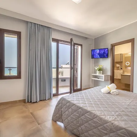 萨兰托米尔弗朗酒店