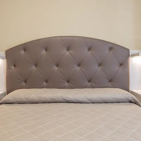 萨兰托米尔弗朗酒店 托雷圣乔万尼乌