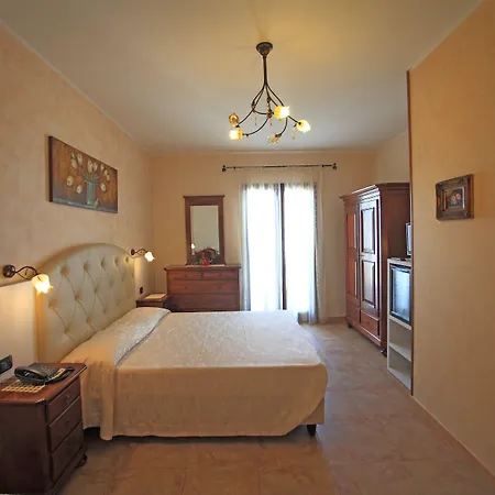 Salento Mirfran توري سان جيوفاني أوغينتو